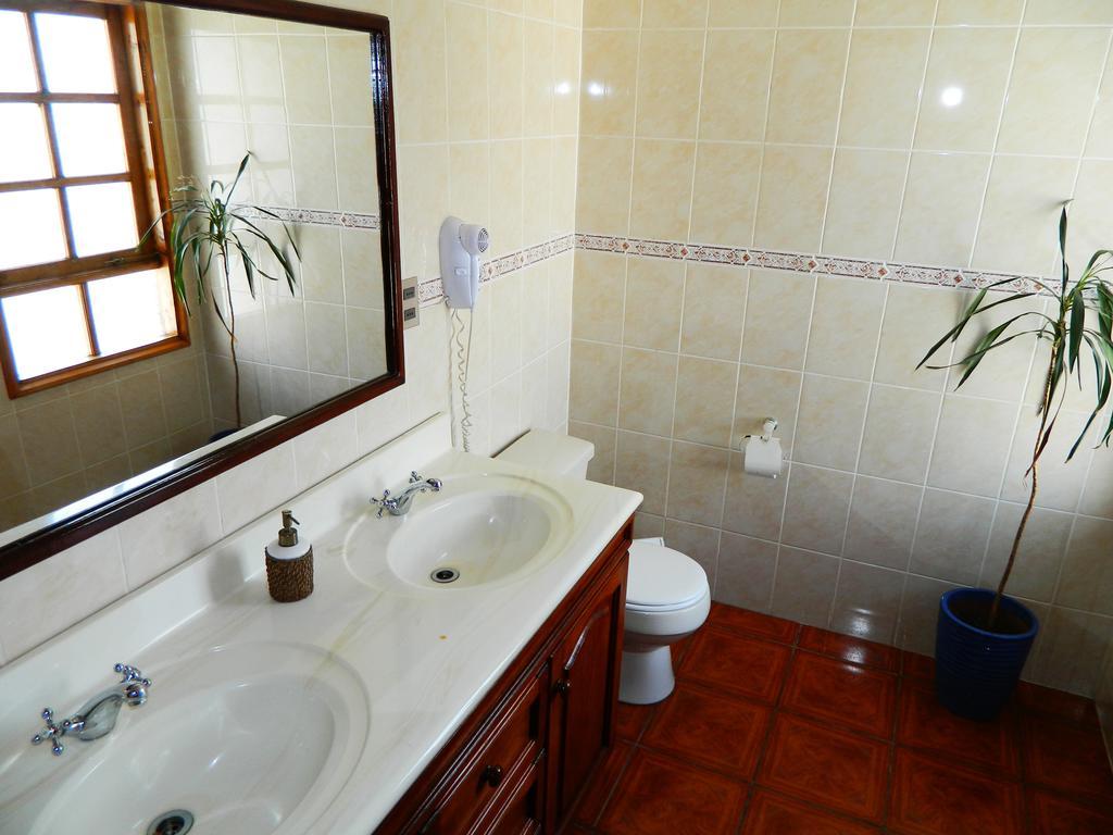 Hostal Torre De Babel Castro Rum bild